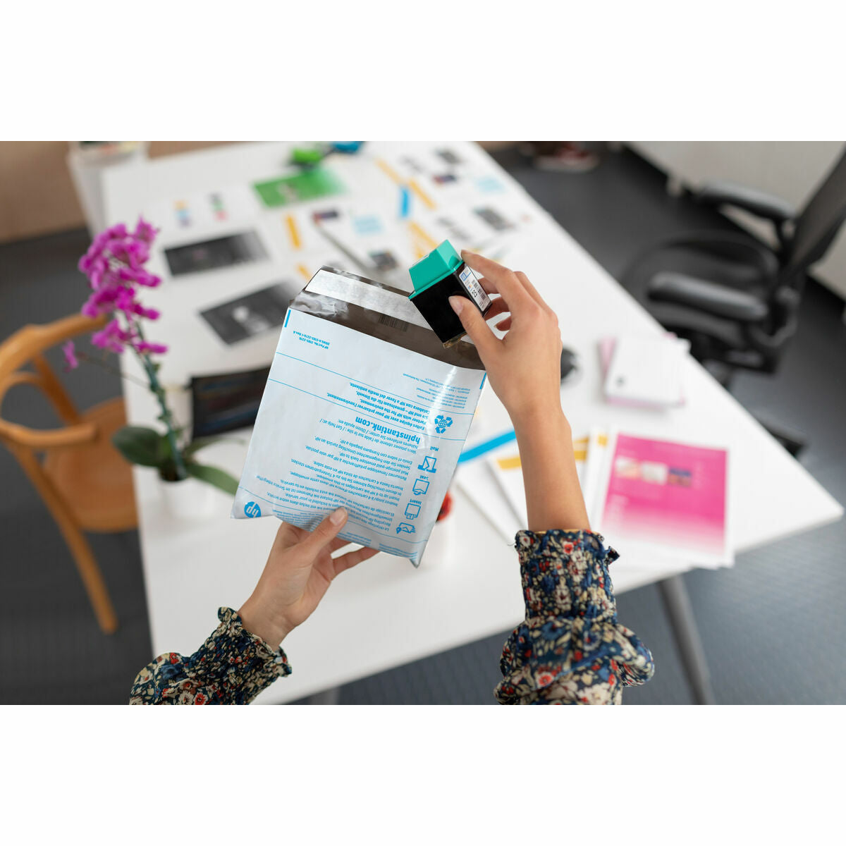 V4HD69E6359C99CA38442729E9AB982E1BER7206327P5