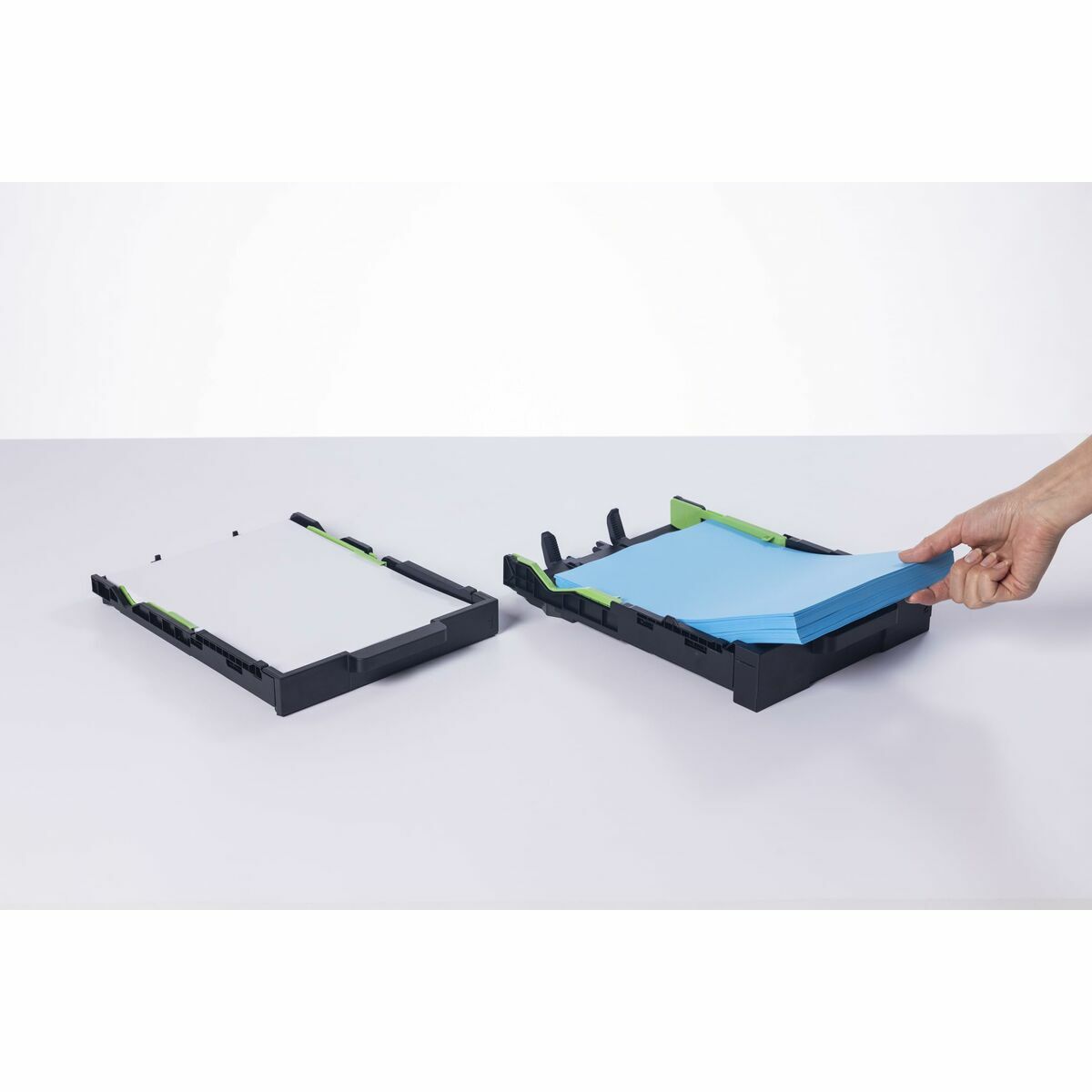 V4H0CDB87CAE9DA5ACA47A5B967736E9435R7094417P10