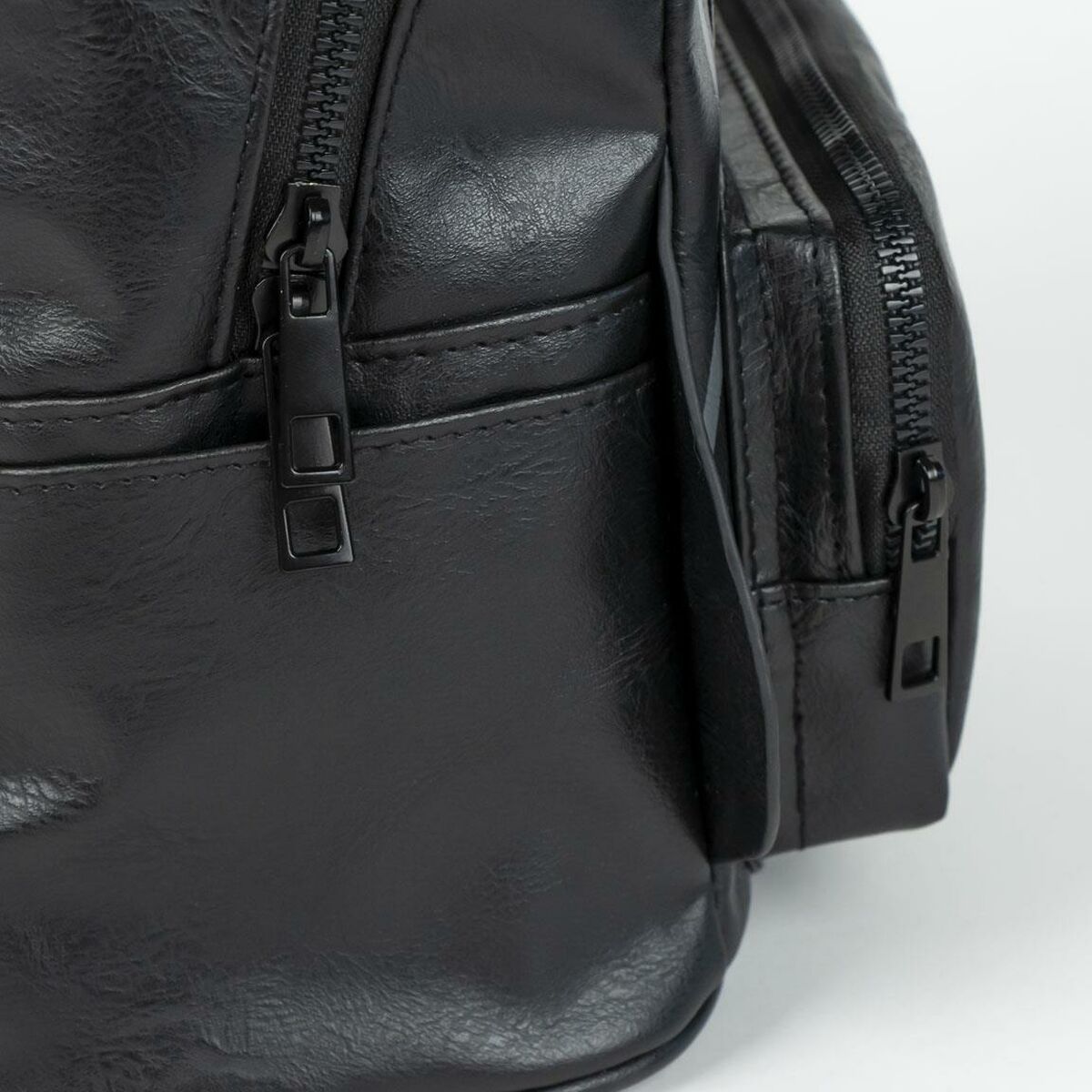 V6H47B86DA04C56F3E7FB831499F4CB048FR4596530P7