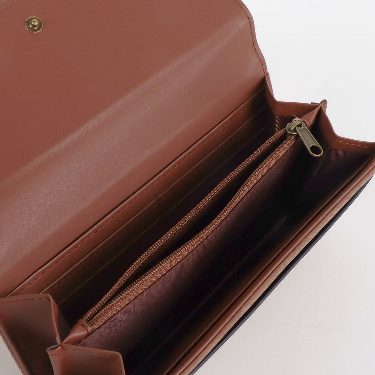 V4H8C55FBF2D2E288391A0BCF1D69E174D2R7104889P3